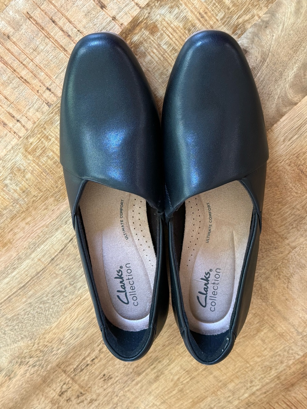 Clarks Collection Ultimate Comfort Black Slip-On Loafers Women’s 8 EU 39